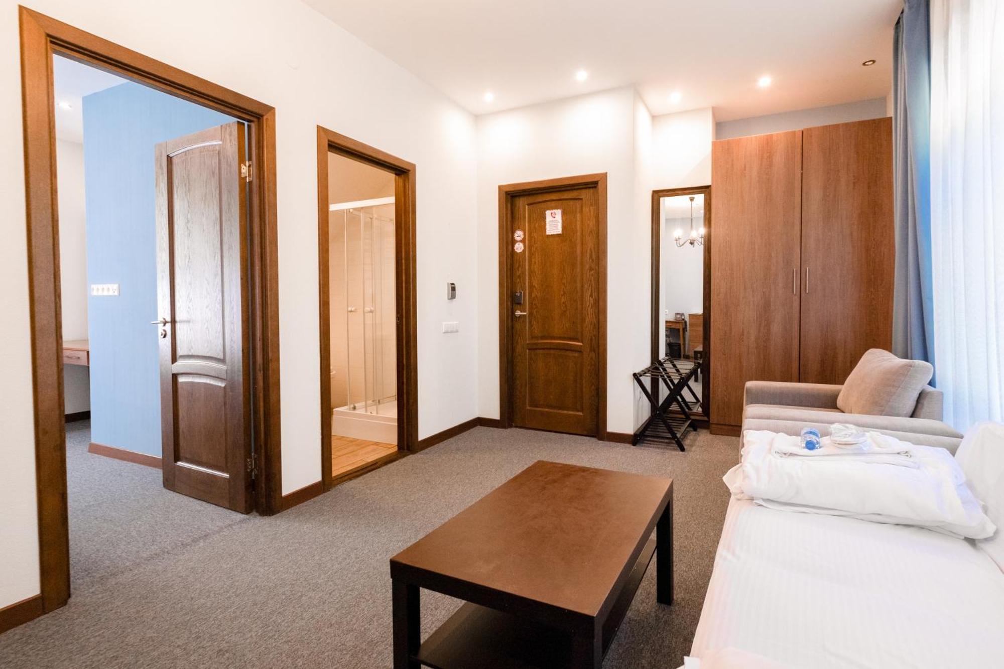 Oi-Qaragai Mountain Resort Besqaynar 外观 照片