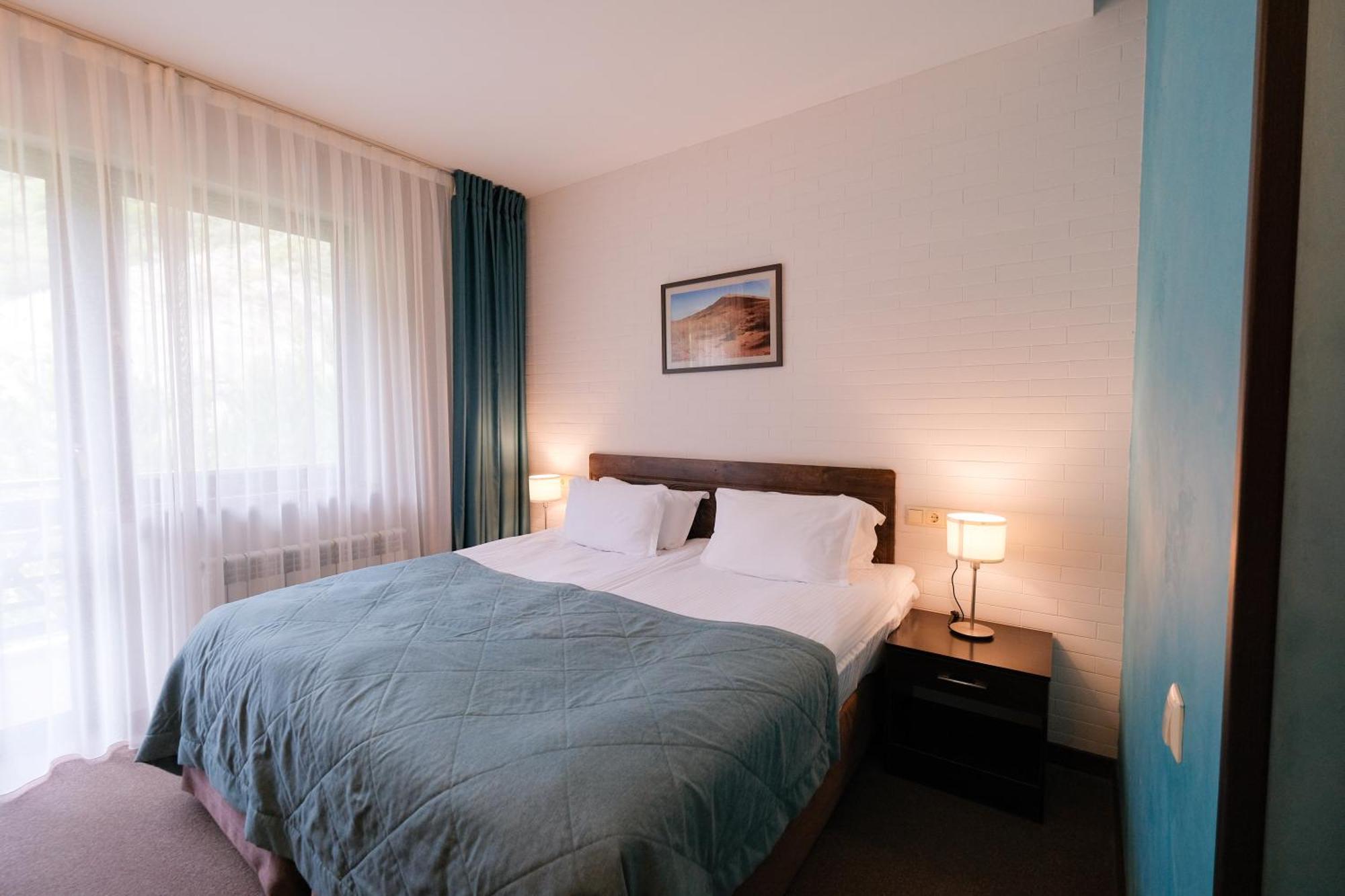 Oi-Qaragai Mountain Resort Besqaynar 外观 照片