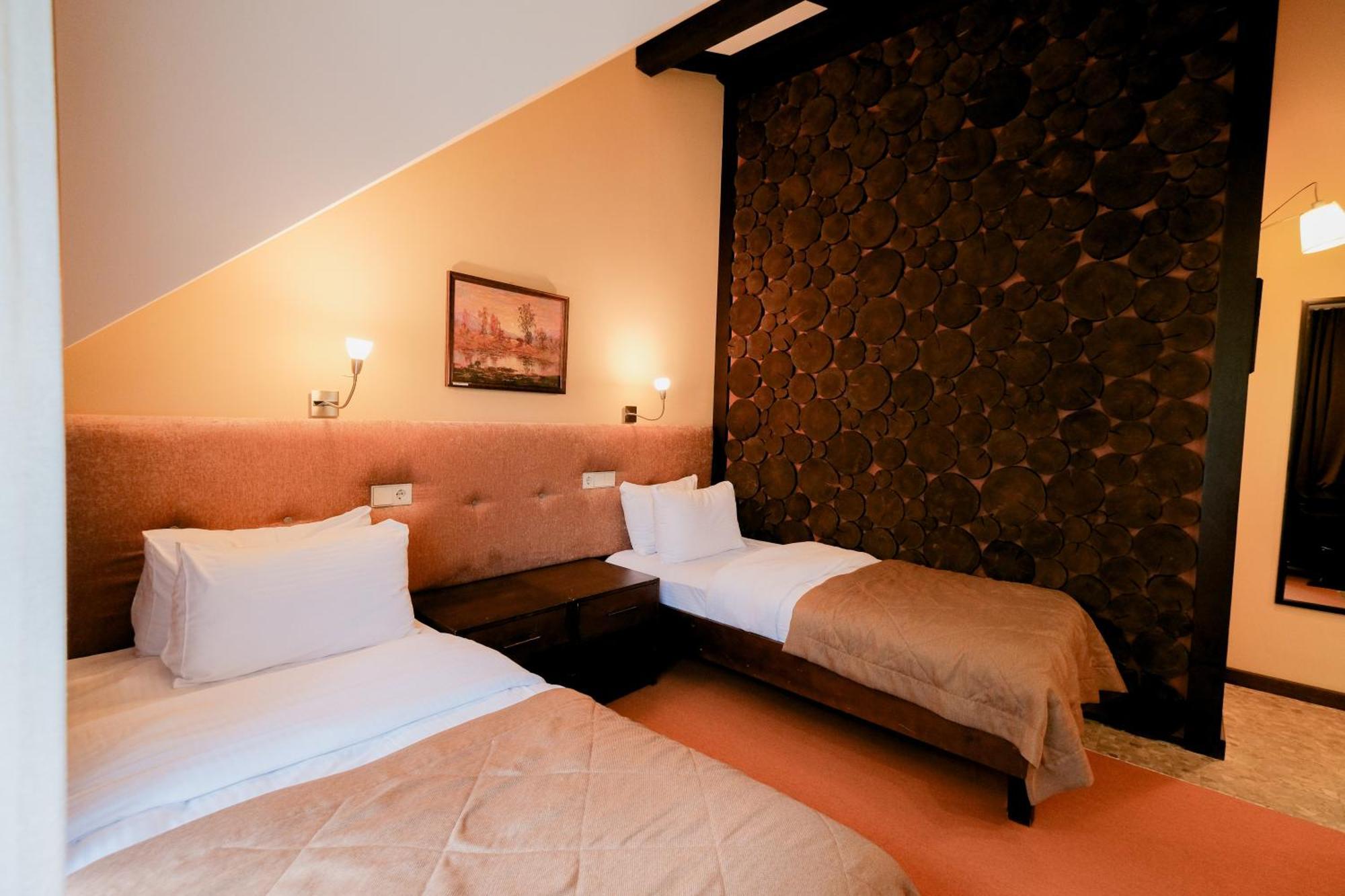 Oi-Qaragai Mountain Resort Besqaynar 外观 照片